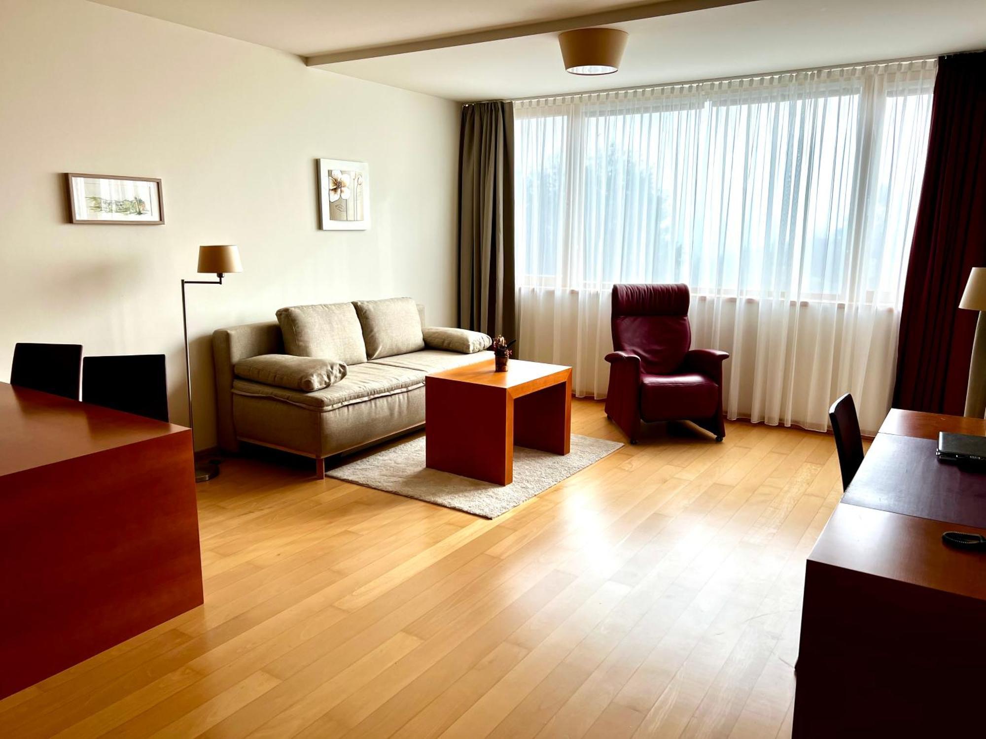 Golf & Relax Apartment Mit 4*S-Anbindung Бад Вальтерсдорф Экстерьер фото